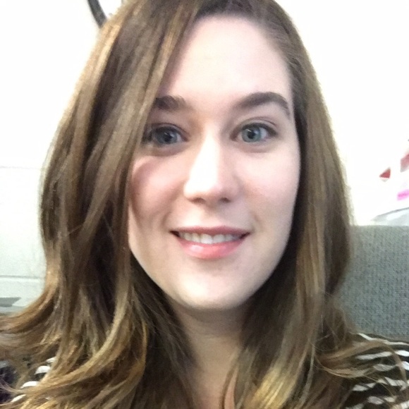 Meet your Posher, Emily - Picture 1 of 1